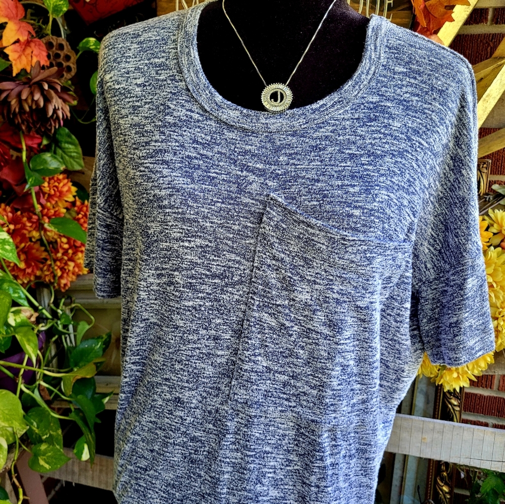 Freeloader Blue Top - Picture 2 of 7